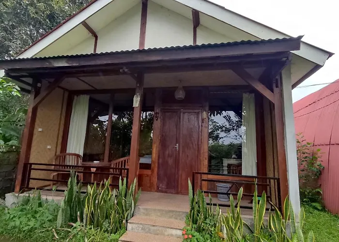 Gajah Mas Hotel 3*
